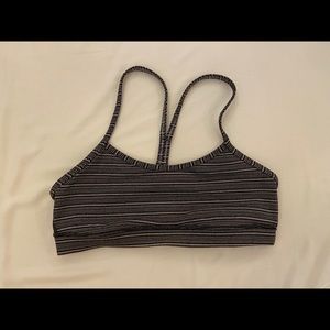 Lululemon bra size 6